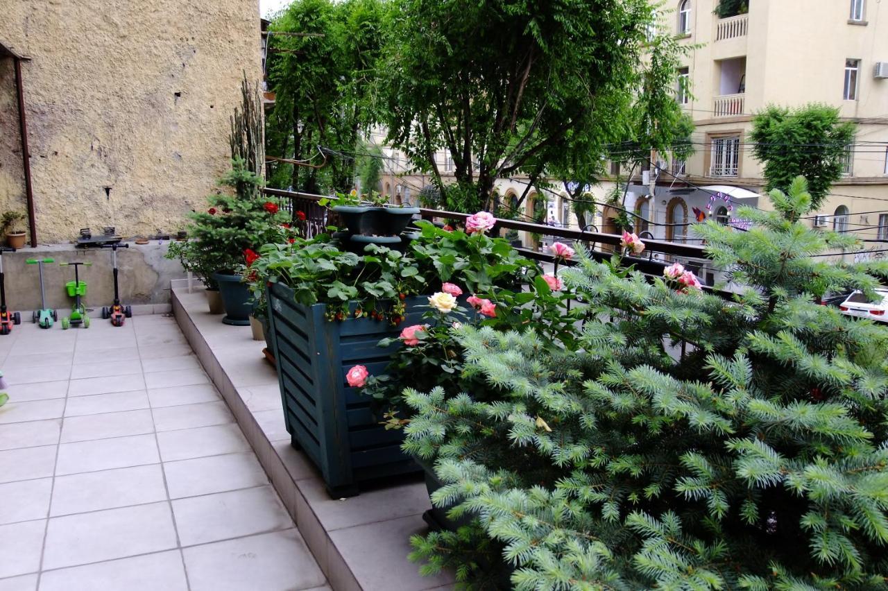 Yerevan Center Apartment 5A Bagian luar foto
